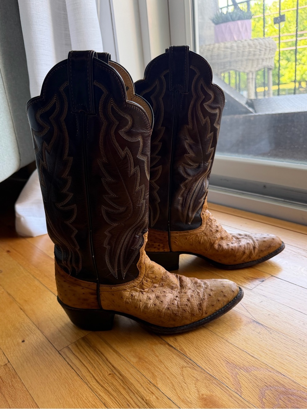 Two-Toned Brown Justin Cowboy Boots